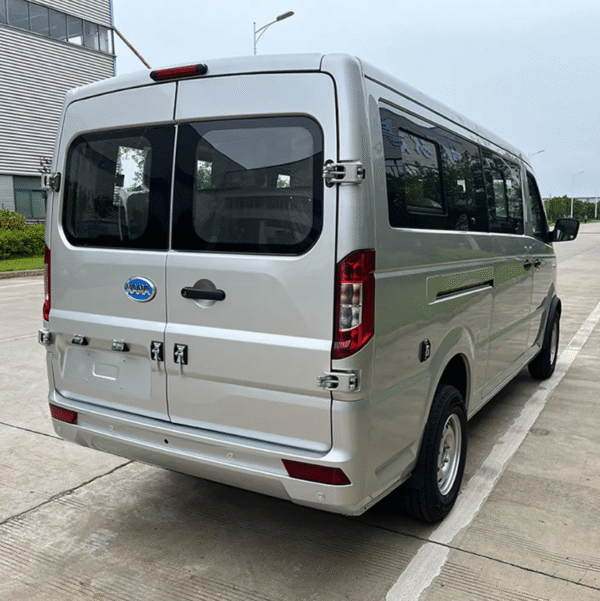 12 RHD KAMA SP6(Gasoline)