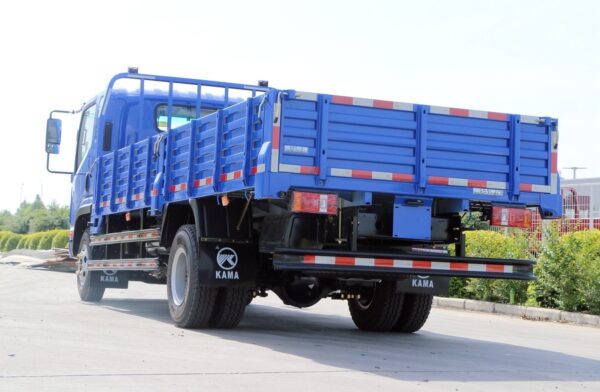 LHD Kama M69 (Diesel)