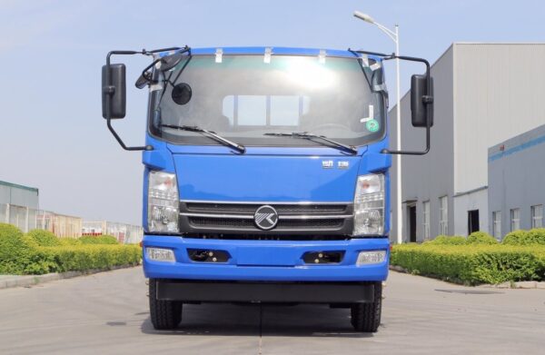 LHD Kama M69 (Diesel)