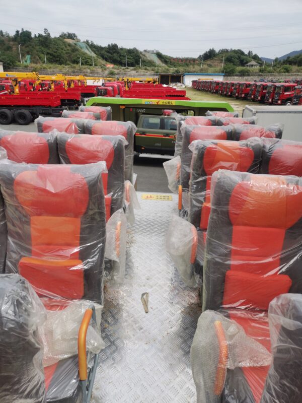 LHD 4X4 Desert Tourist Bus（Diesel）