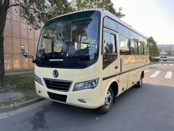 LHD Dongfeng EQ6668LT6D (Diesel)