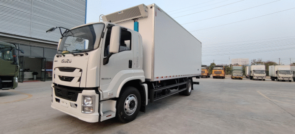 LHD CLW Refrigerated Vaccine Vehicle (Diesel)