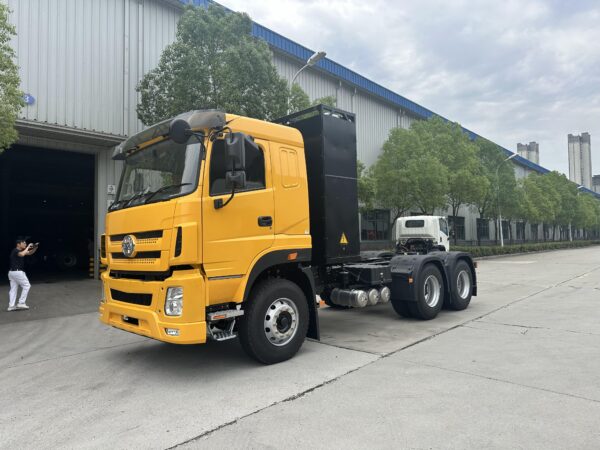 RHD Tri-ring 6x4 Swappable EV Cargo Truck (EV)