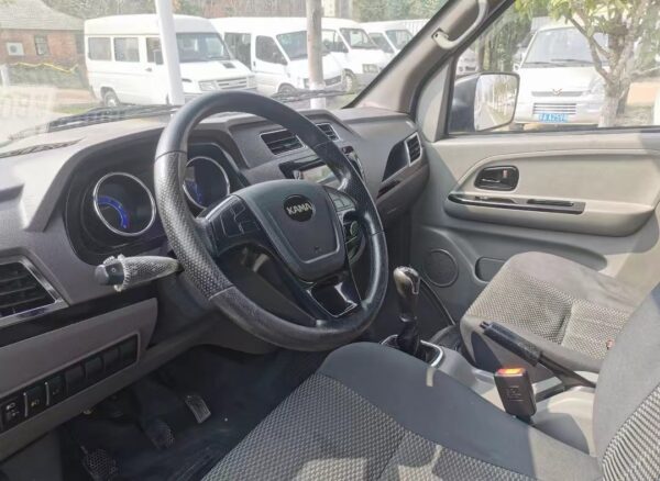 23 LHD Kama S6 (Gasoline)