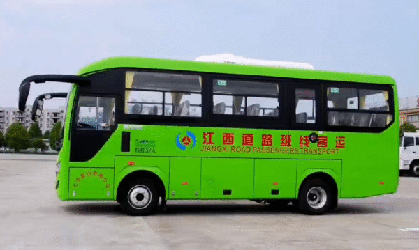 LHD Dongfeng EQ6753LT6D (Diesel)