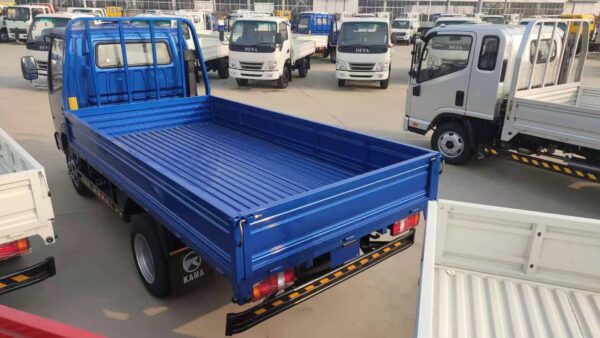 RHD Kama Light Duty Cargo Truck (Gasoline)