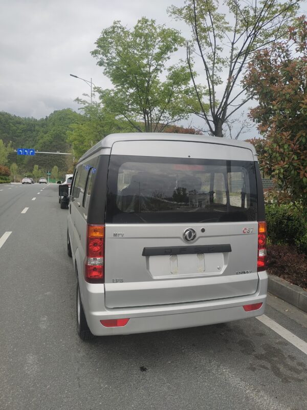 RHD Dongfeng C37(Gasoline)