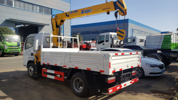 LHD/RHD DFAC Crane Truck (Diesel)