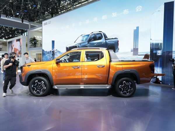 LHD Changan Hunter(Hybrid)