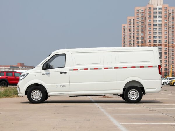 LHD/RHD Kama ES7 (EV)