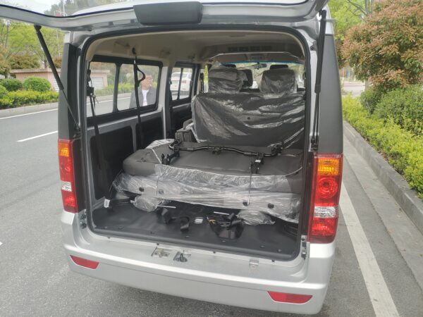 RHD Dongfeng C37(Gasoline)