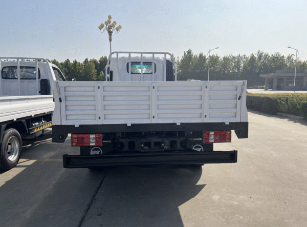 LHD Kama M37 (Diesel)