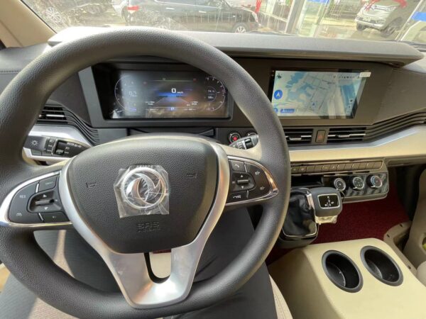 LHD Dongfeng Yufeng V9(Diesel)