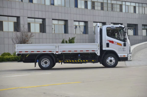 LHD Kama M36 (Diesel)