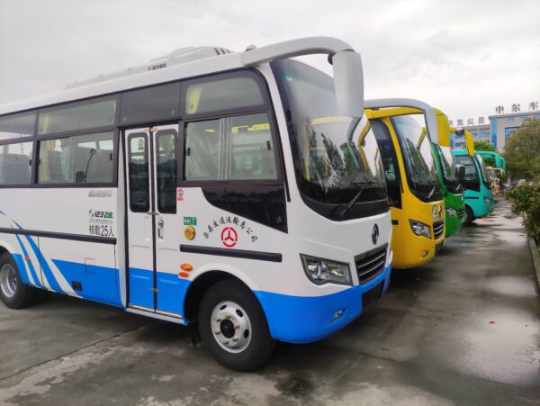 LHD Dongfeng EQ6668LT6D (Diesel)