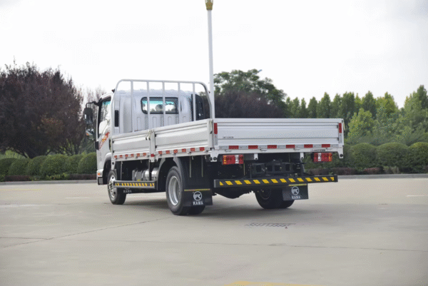 LHD Kama M36 (Diesel)