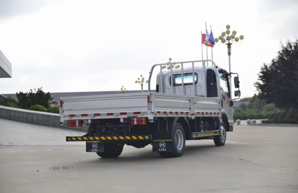 LHD Kama M36 (Diesel)