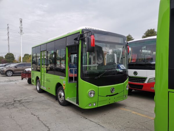 LHD Dongfeng EQ6601CTBEV2 (EV)