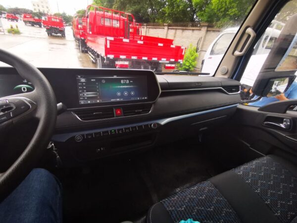 LHD Dongfeng EV18 (EV)