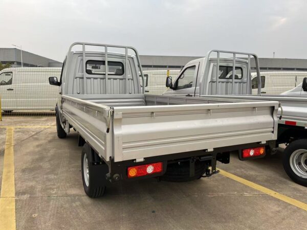 单后胎2 LHD Kama V1 (Gasoline)