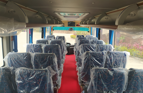 图片12 LHD Sunlong SLK6803 (EV)