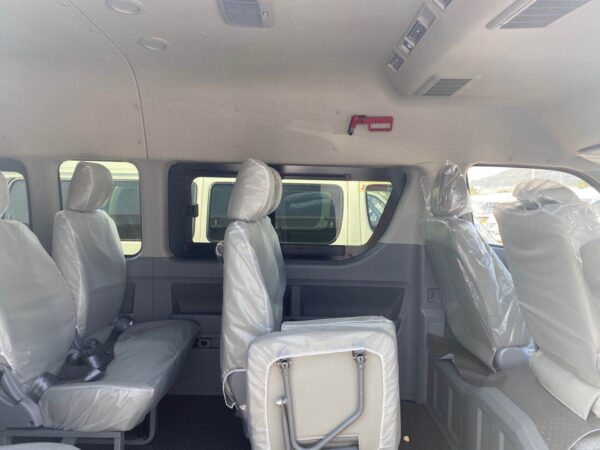 LHD Kinglong XMQ6552 (Diesel)