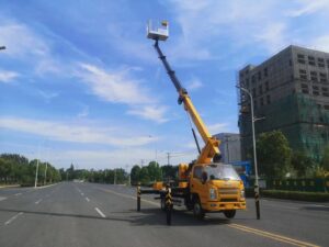 LHD CLW Straight arm aerial work vehicle （Diesel）