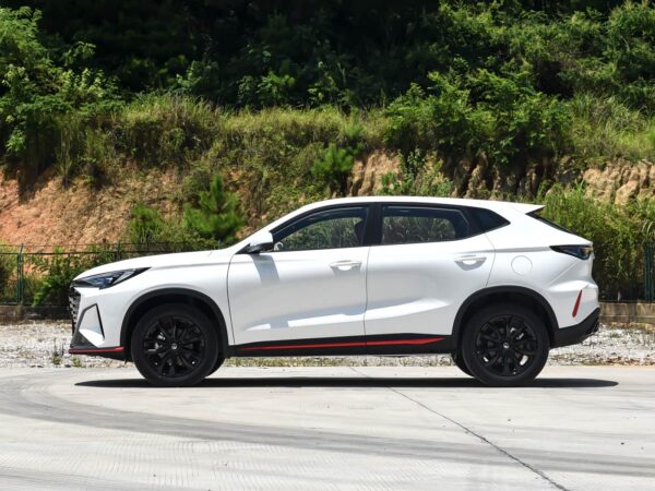 8 LHD Changan X5 Plus 5 Seats SUV (Gasoline)